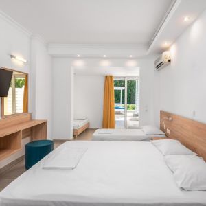 Delfinia Resort (Kolymbia)