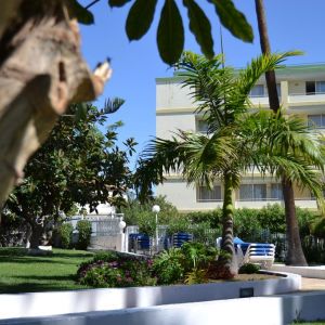 Hotel Playa Del Sol