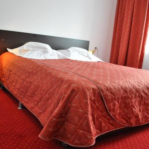 Hotel Cristal and Stadion