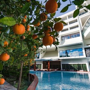 Cornelia Azure Vilas Belek