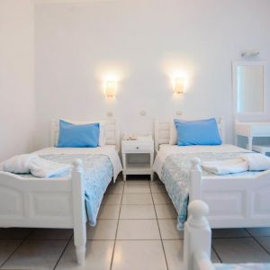 Erato Seaside Hotel