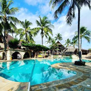 Palumboreef Beach Resort