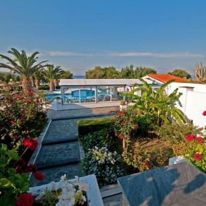 Hotel Zefiros Beach (Mykali)