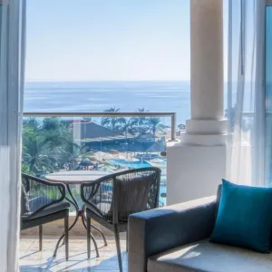 Hotel Fujairah Rotana Beach Resort and Spa