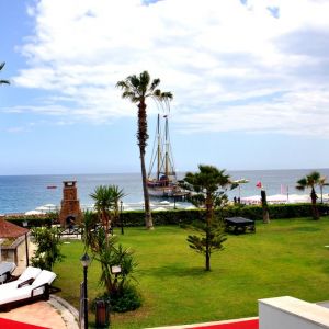 Hotel Armas Labada