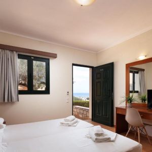 Dia Apartments