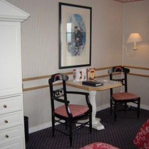 DISNEYS NEWPORT BAY CLUB