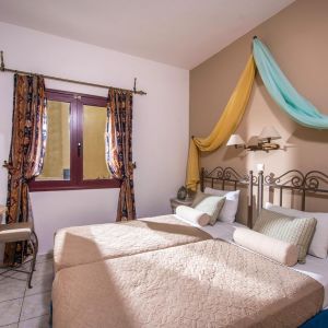 Irida Hotel Apartments