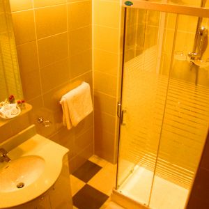 Hotel Sky and Sky Predeal