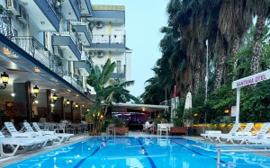 Santana Hotel