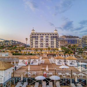 ARIA RESORT and SPA HOTEL