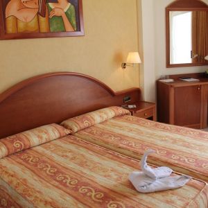 Hotel Las Arenas