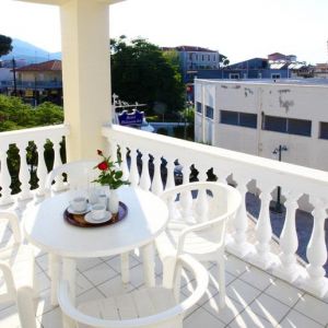 Hotel Philoxenia Inn