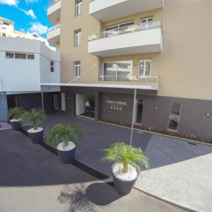 Duas Torres Hotel