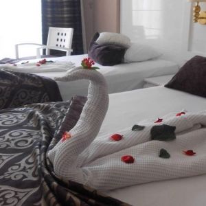 Serenis Hotel ( EX SIDE AQUA BEACH)