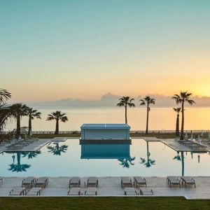 Hotel Sunrise Jade