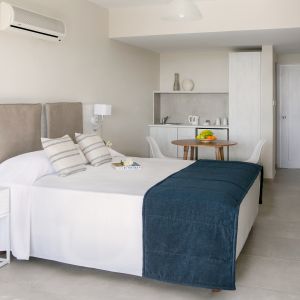 Hotel Louis Paphos Breeze