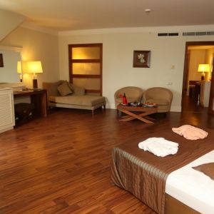 Hotel Meder Resort
