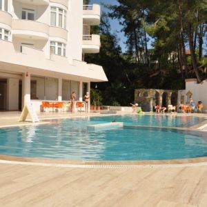 Annabella Park Hotel