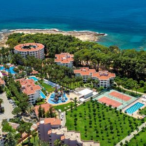 Hotel Utopia Resort and Residence