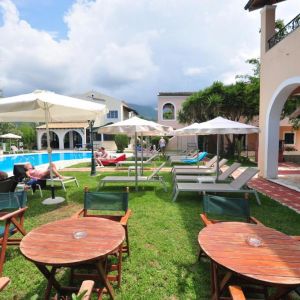 Hotel Acharavi Garden