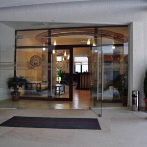 Complex Turistic Valea cu Pesti
