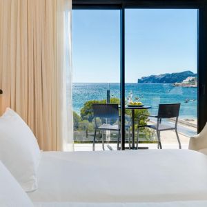 H10 Casa Del Mar
