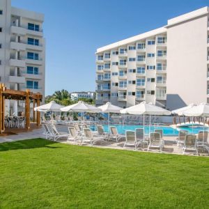 Vangelis Hotel and Suites