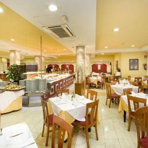 Hotel Monarque Cendrillon