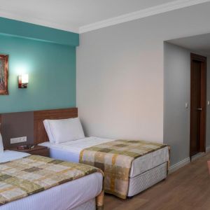 Side Village Hotel