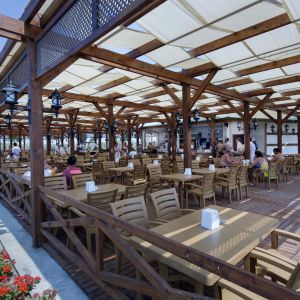 Hotel Euphoria Palm Beach Resort