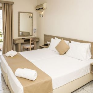 Hotel Porto Greco Village