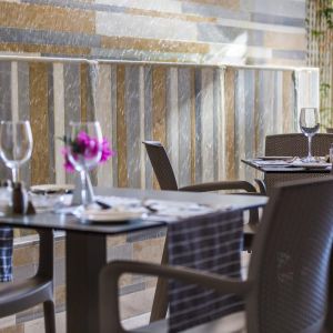 Ideon Hotel