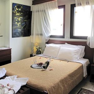 Lesse Hotel Kassandra