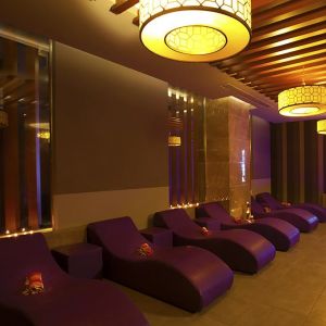 Side Aluna Hotel