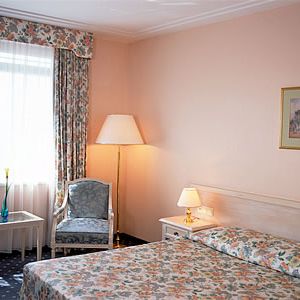 Hotel NH Wien