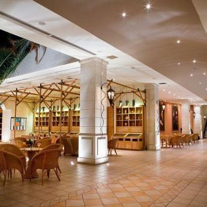 Hotel Arina Sand