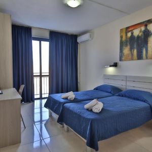 Hotel Relax Inn