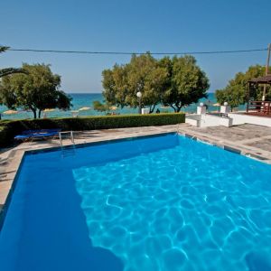 Hotel Zefiros Beach (Mykali)