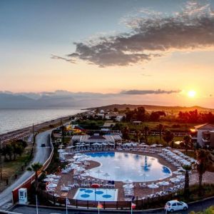 Hotel Almyros Beach