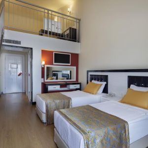 Hotel Senza The Inn Resort