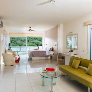 Hotel Matheo Villas and Suites
