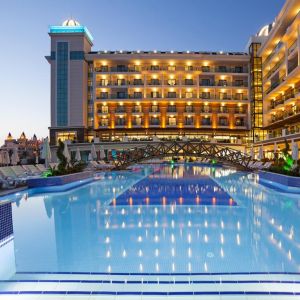 Hotel Luna Blanca Resort