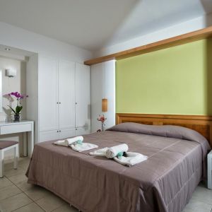 Mary Hotel and Mary Royal Suites