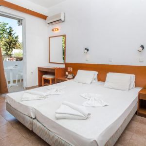 Hotel Achousa