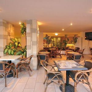 Hotel Carina