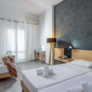 Azure Mare Hotel
