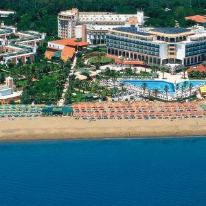Hotel Adora Golf Resort