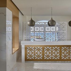 Vasia Boulevard Boutique (Adults Only)