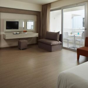 Melpo Antia Hotel and Suites